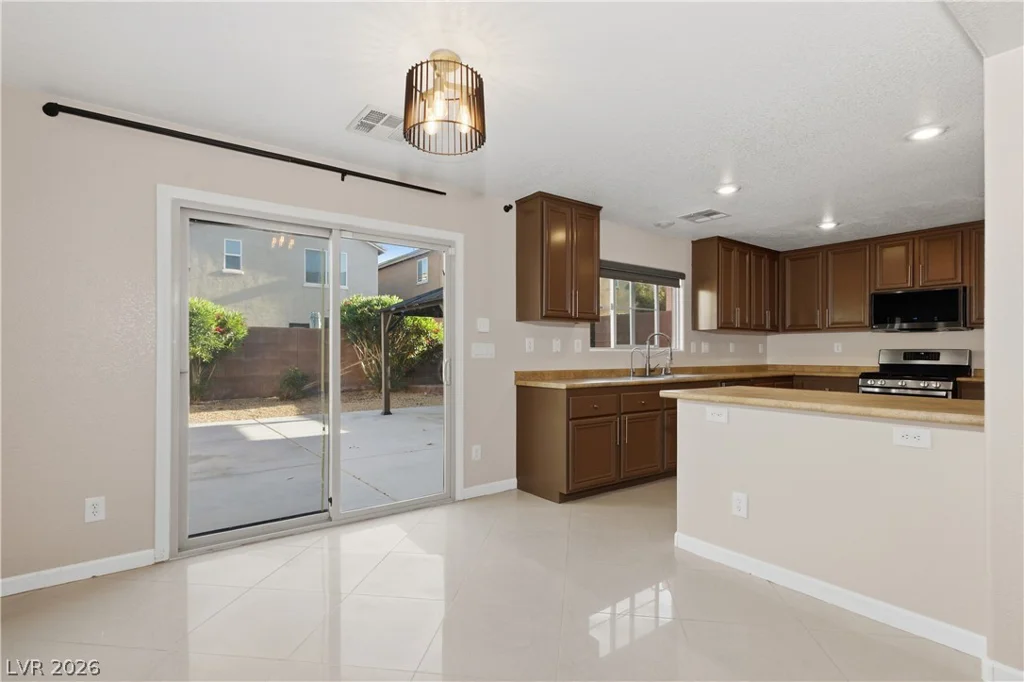10847 Iona Island, Las Vegas, NV 89166