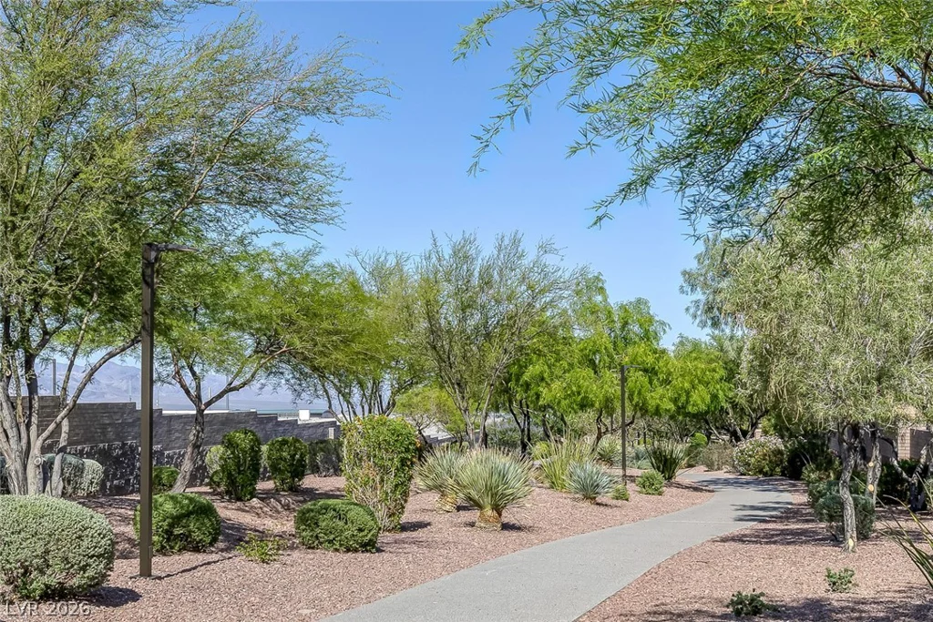10847 Iona Island, Las Vegas, NV 89166