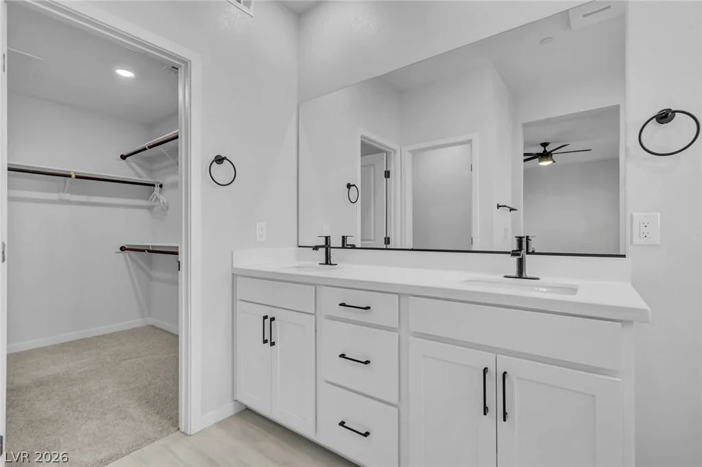 2408 Switchback Valley, Las Vegas, NV 89138