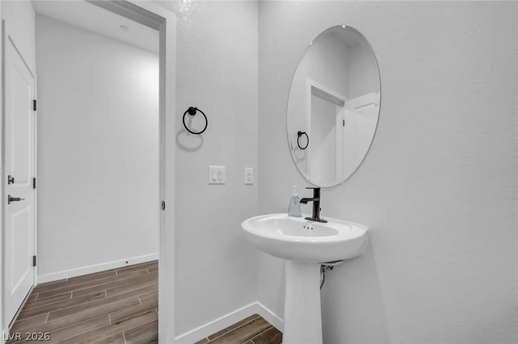 2408 Switchback Valley, Las Vegas, NV 89138