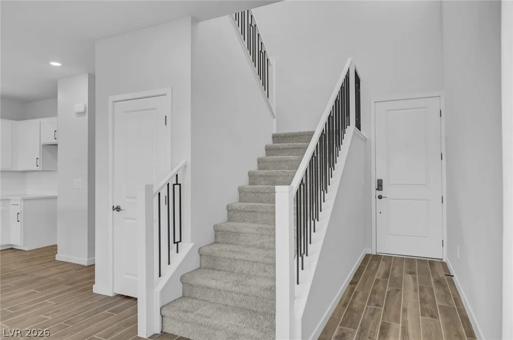 2408 Switchback Valley, Las Vegas, NV 89138