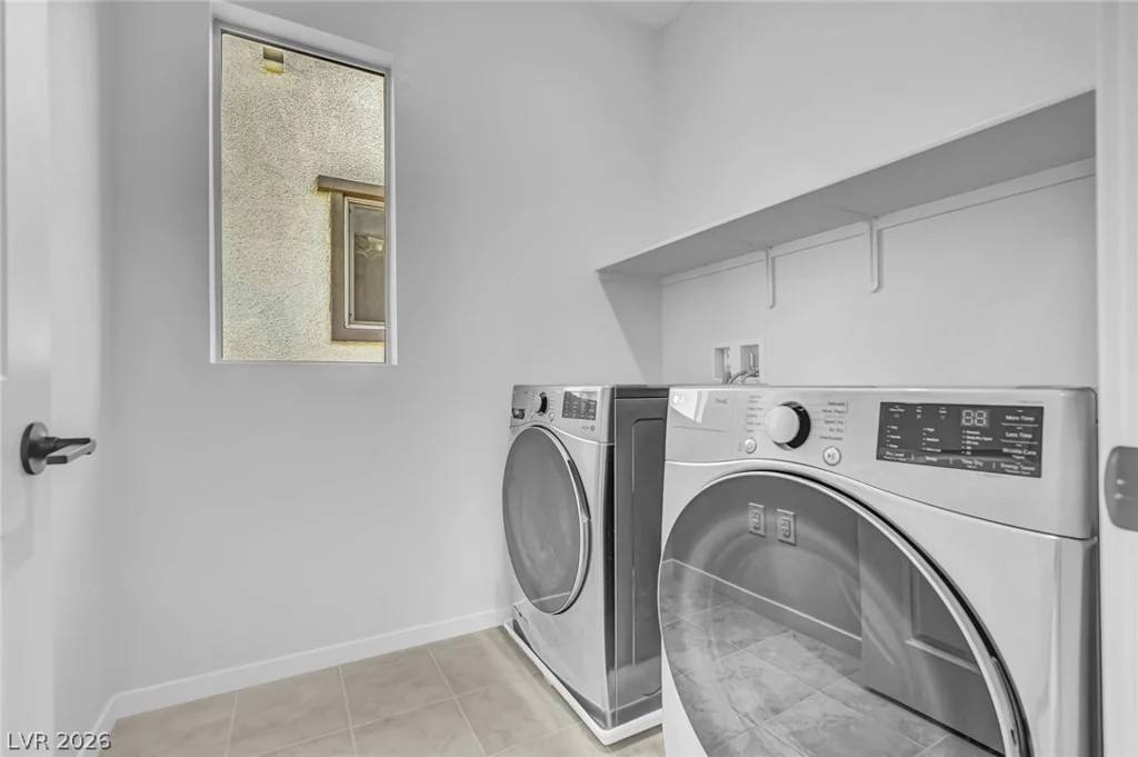2408 Switchback Valley, Las Vegas, NV 89138