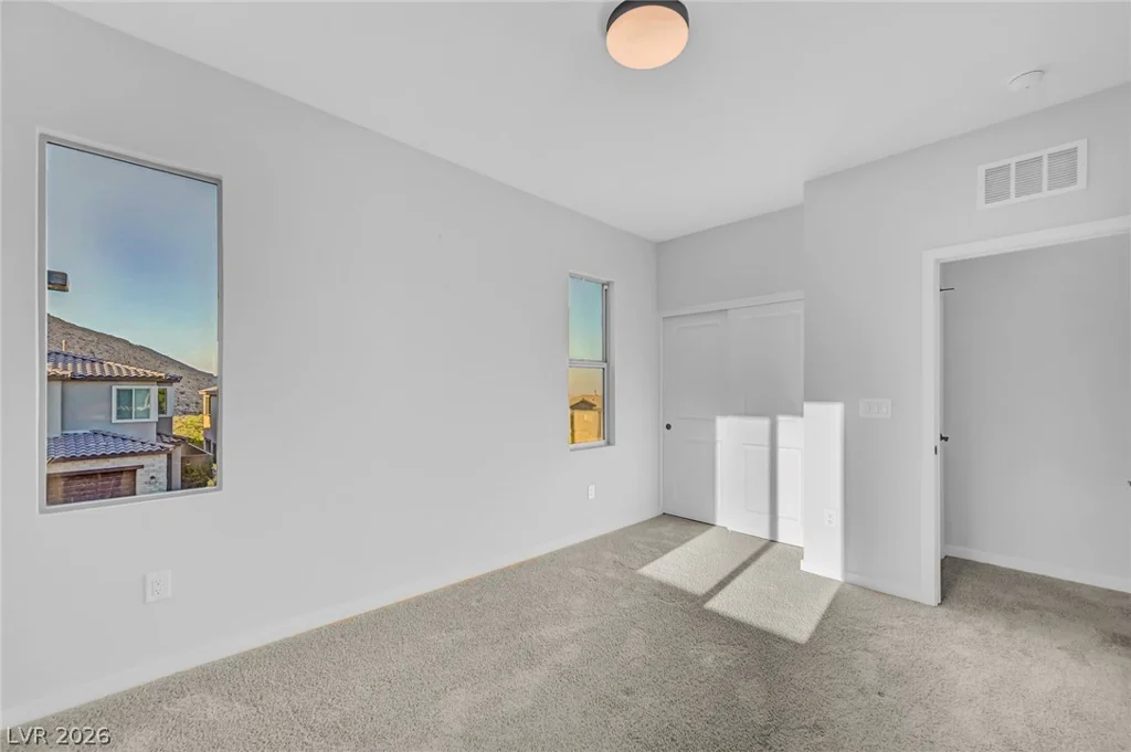 2408 Switchback Valley, Las Vegas, NV 89138