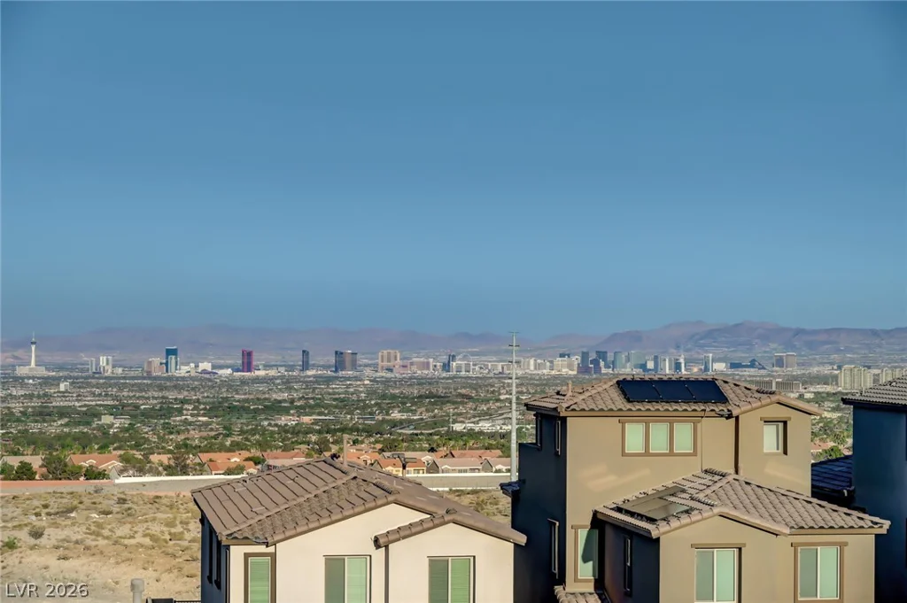 2408 Switchback Valley, Las Vegas, NV 89138