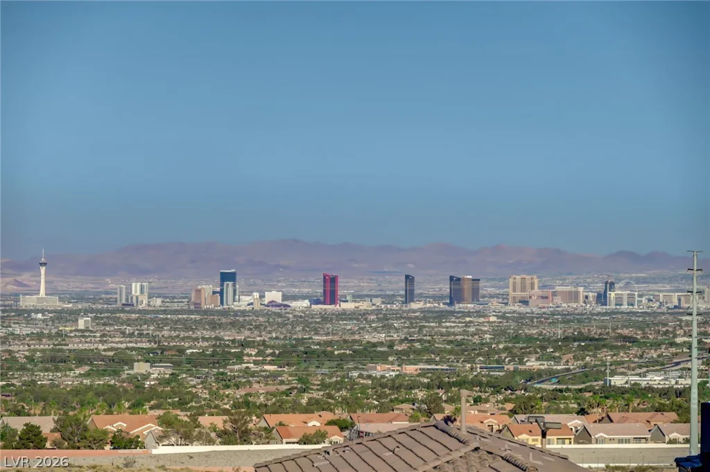 2408 Switchback Valley, Las Vegas, NV 89138