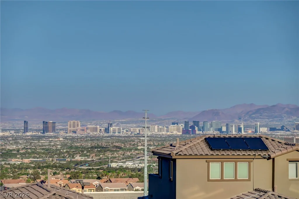2408 Switchback Valley, Las Vegas, NV 89138