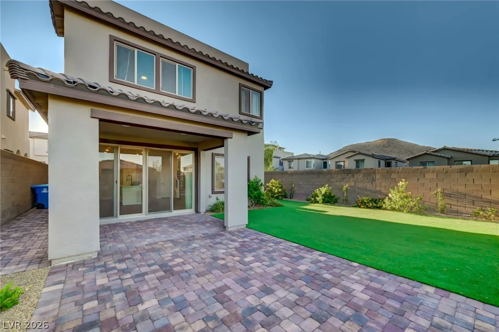 2408 Switchback Valley, Las Vegas, NV 89138