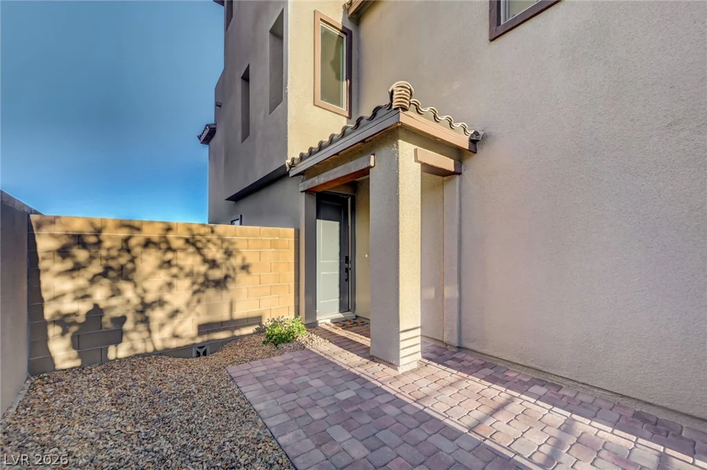 2408 Switchback Valley, Las Vegas, NV 89138