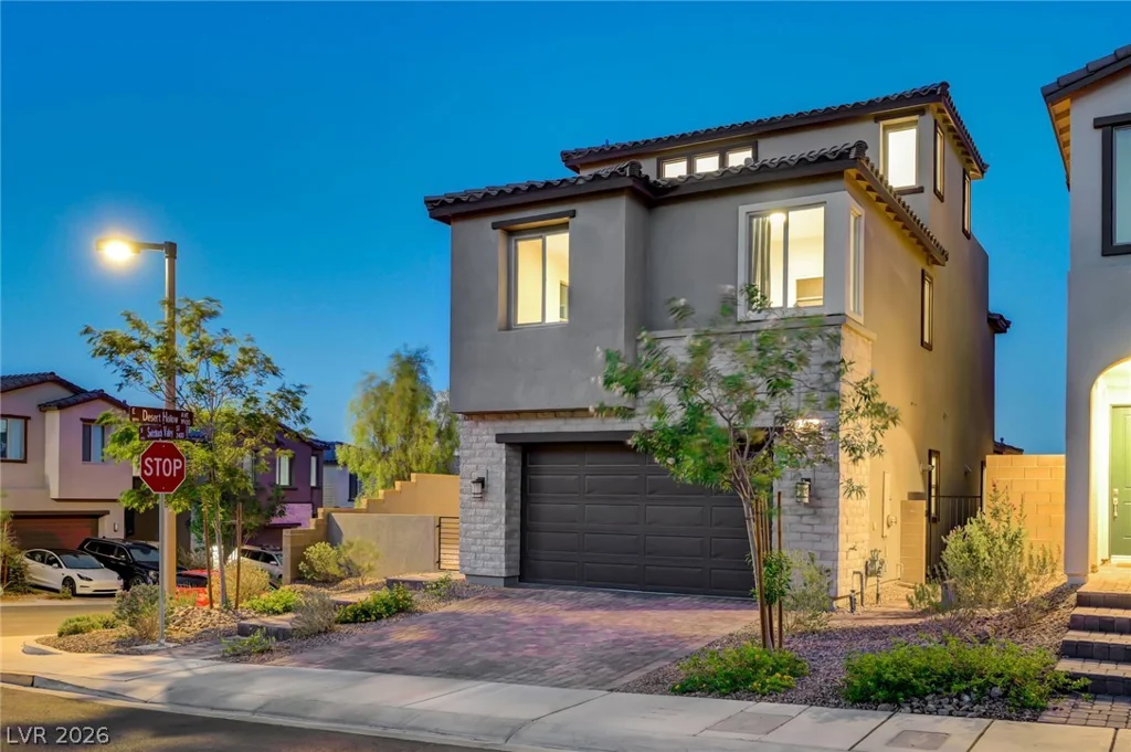 2408 Switchback Valley, Las Vegas, NV 89138