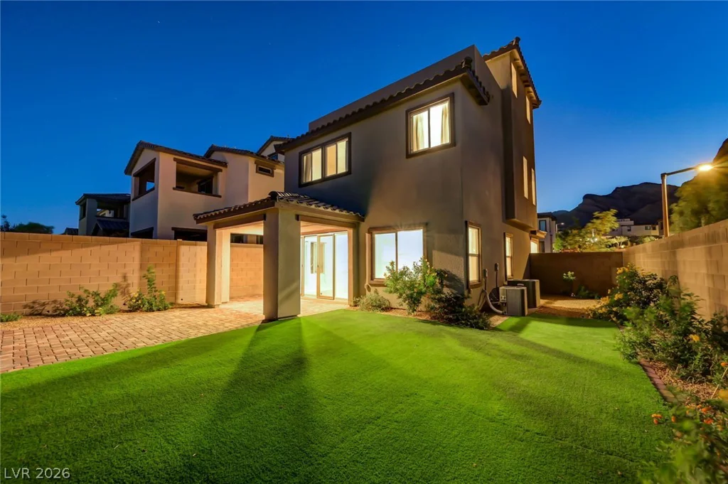 2408 Switchback Valley, Las Vegas, NV 89138