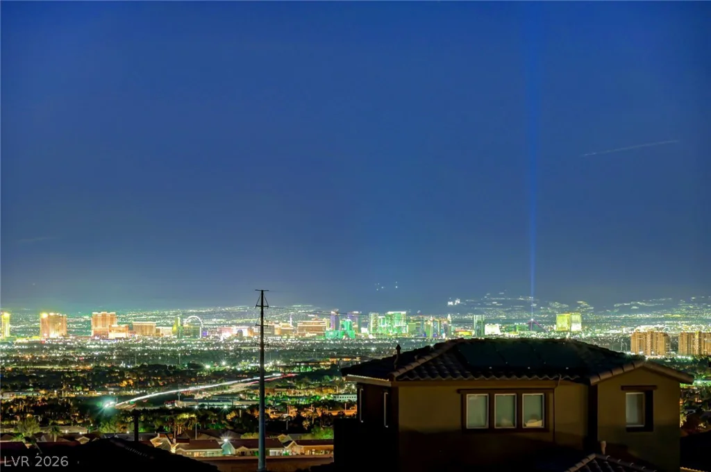2408 Switchback Valley, Las Vegas, NV 89138