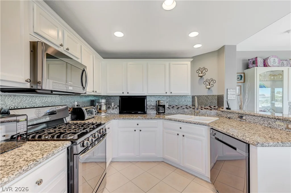 10800 Amber Ridge, Las Vegas, NV 89144