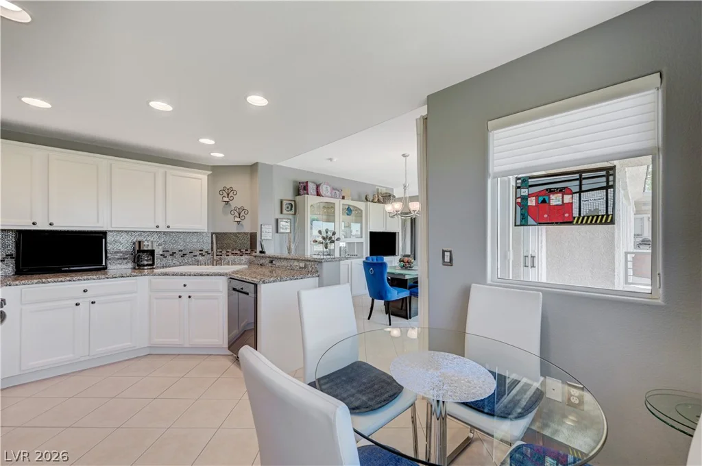 10800 Amber Ridge, Las Vegas, NV 89144