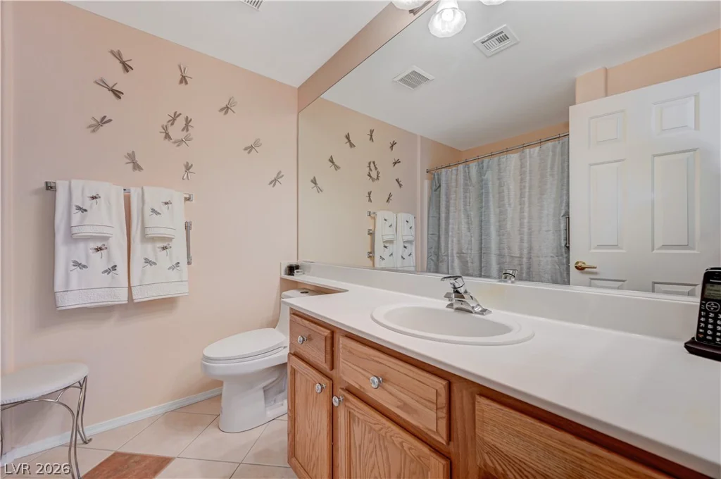 10800 Amber Ridge, Las Vegas, NV 89144