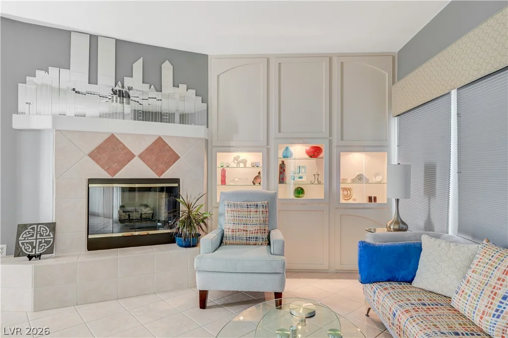 10800 Amber Ridge, Las Vegas, NV 89144