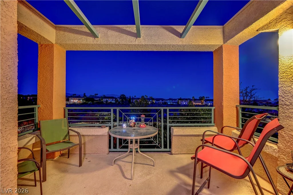 10800 Amber Ridge, Las Vegas, NV 89144