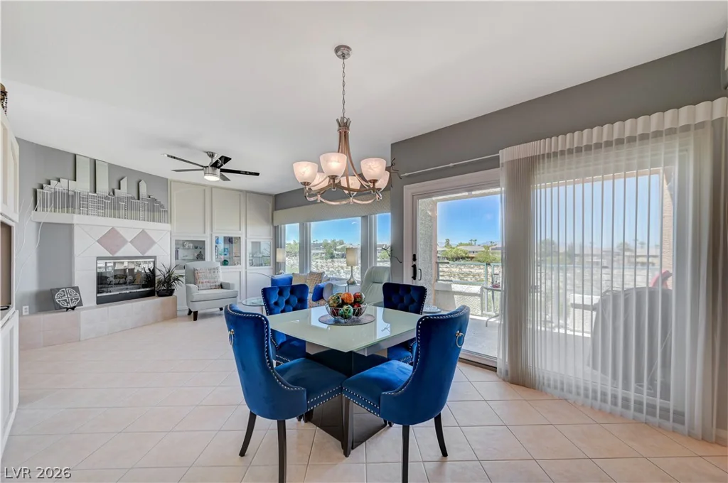 10800 Amber Ridge, Las Vegas, NV 89144