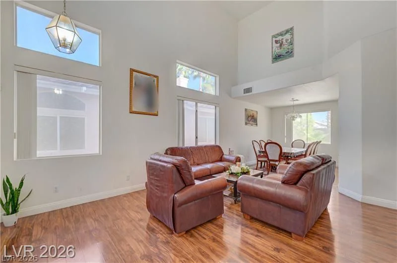 1069 Coral Desert, Las Vegas, NV 89123
