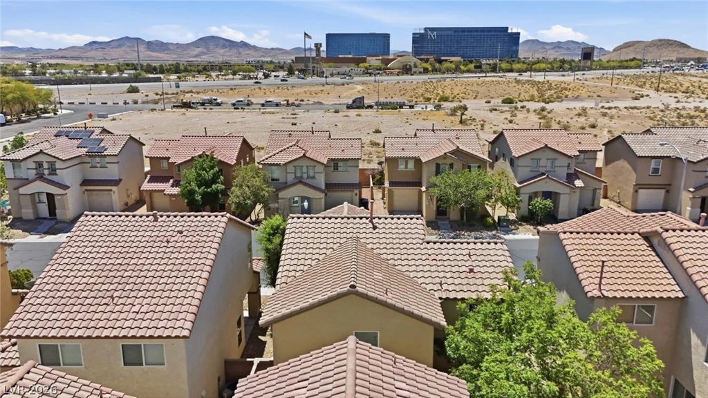 80 Lockheed, Las Vegas, NV 89183