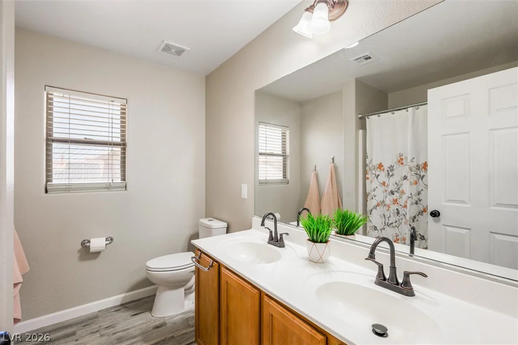 5642 Ouray, North Las Vegas, NV 89081