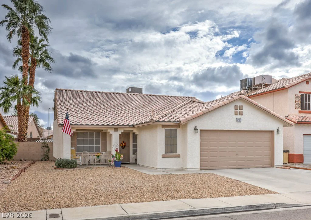 6309 Elderberry Wine, Las Vegas, NV 89142