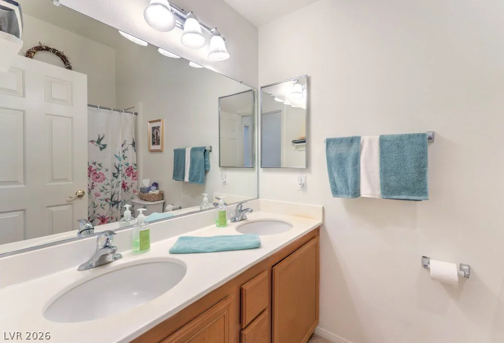 6309 Elderberry Wine, Las Vegas, NV 89142
