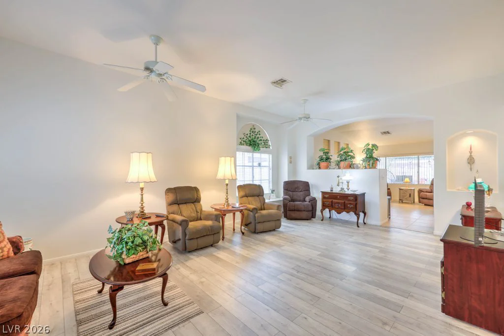 6309 Elderberry Wine, Las Vegas, NV 89142