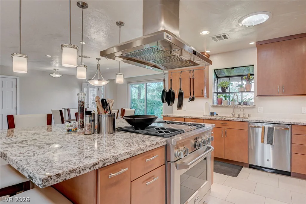 11 Pheasant Ridge, Henderson, NV 89014