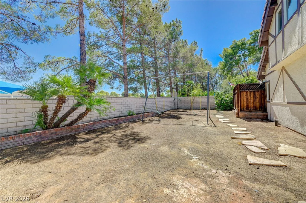11 Pheasant Ridge, Henderson, NV 89014