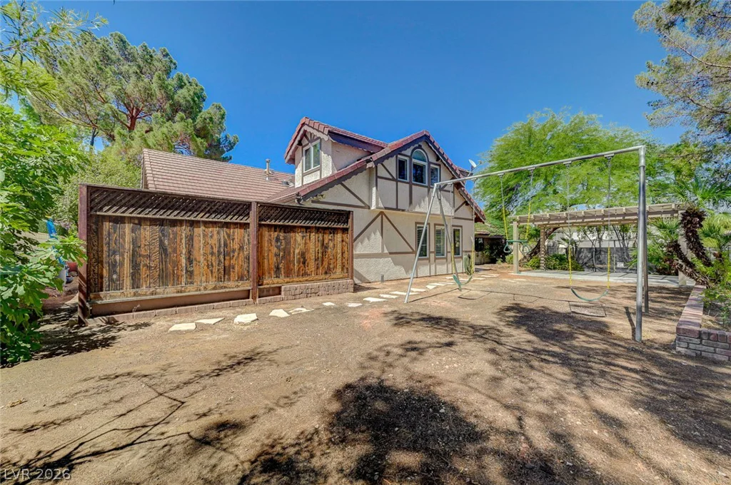11 Pheasant Ridge, Henderson, NV 89014