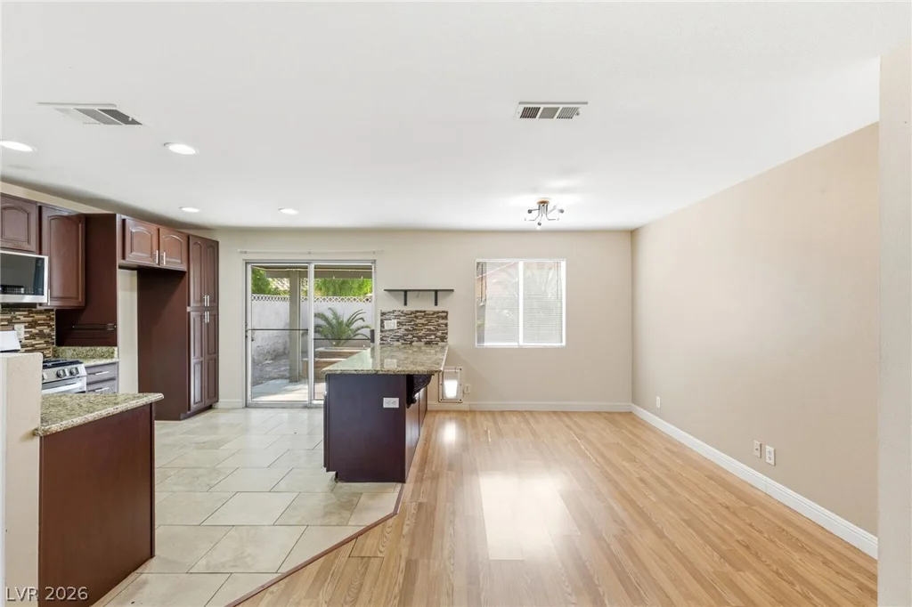 824 Cotton Wind, Henderson, NV 89011