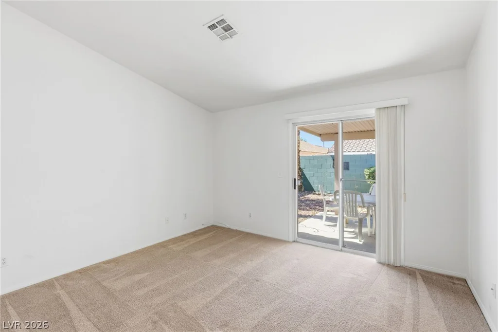 134 Windy Creek, Las Vegas, NV 89123