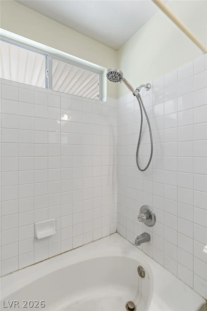 134 Windy Creek, Las Vegas, NV 89123