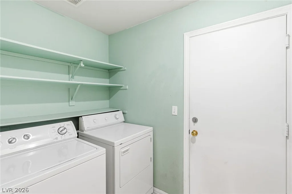 134 Windy Creek, Las Vegas, NV 89123