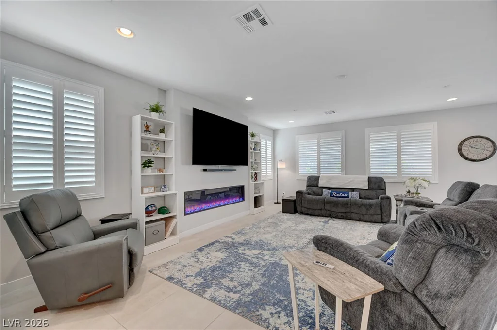 10401 Wedgedale, Las Vegas, NV 89166