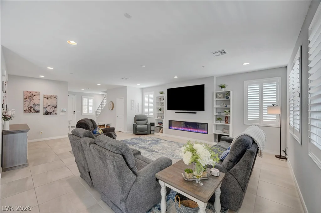 10401 Wedgedale, Las Vegas, NV 89166