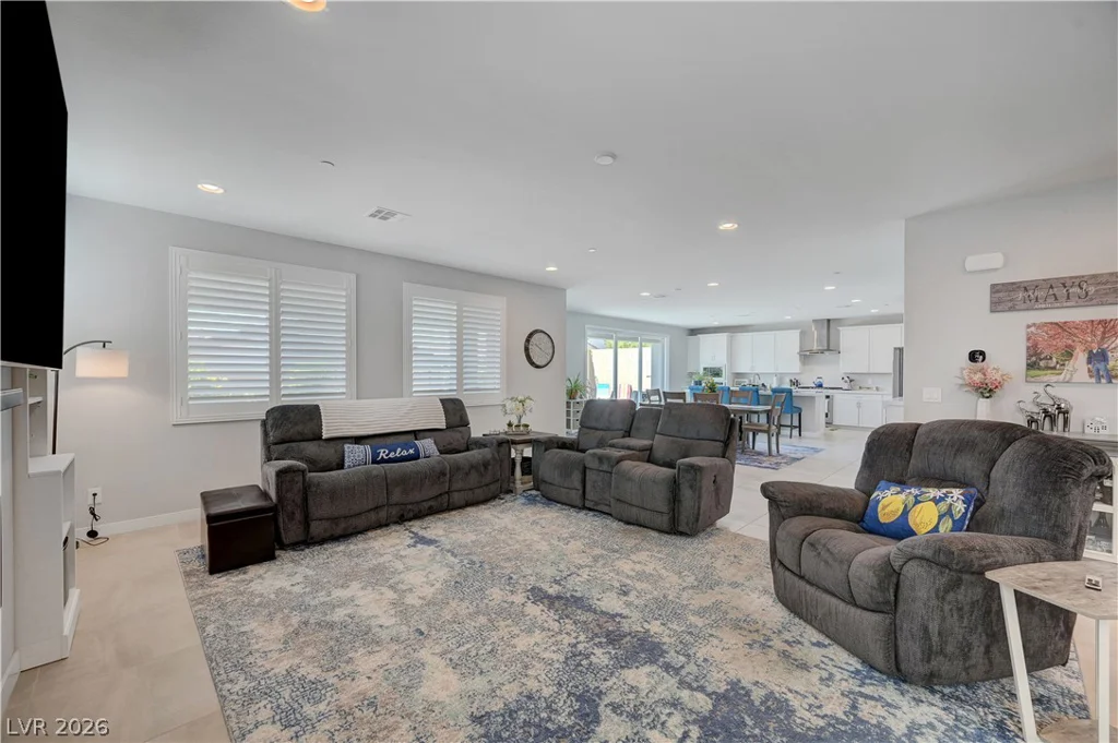 10401 Wedgedale, Las Vegas, NV 89166