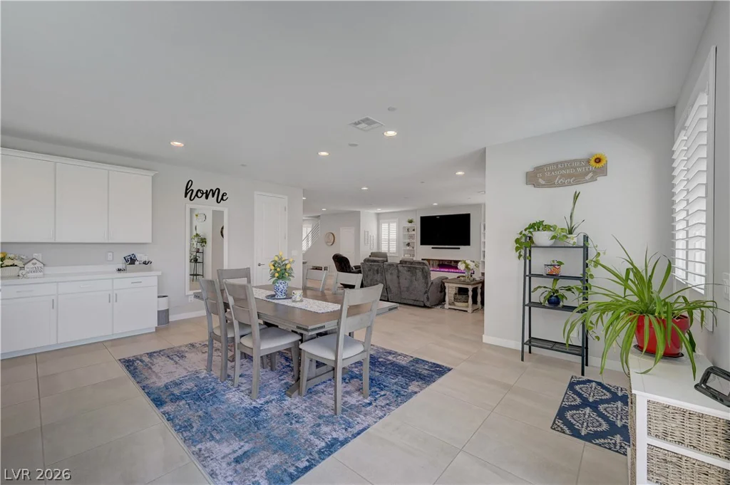 10401 Wedgedale, Las Vegas, NV 89166