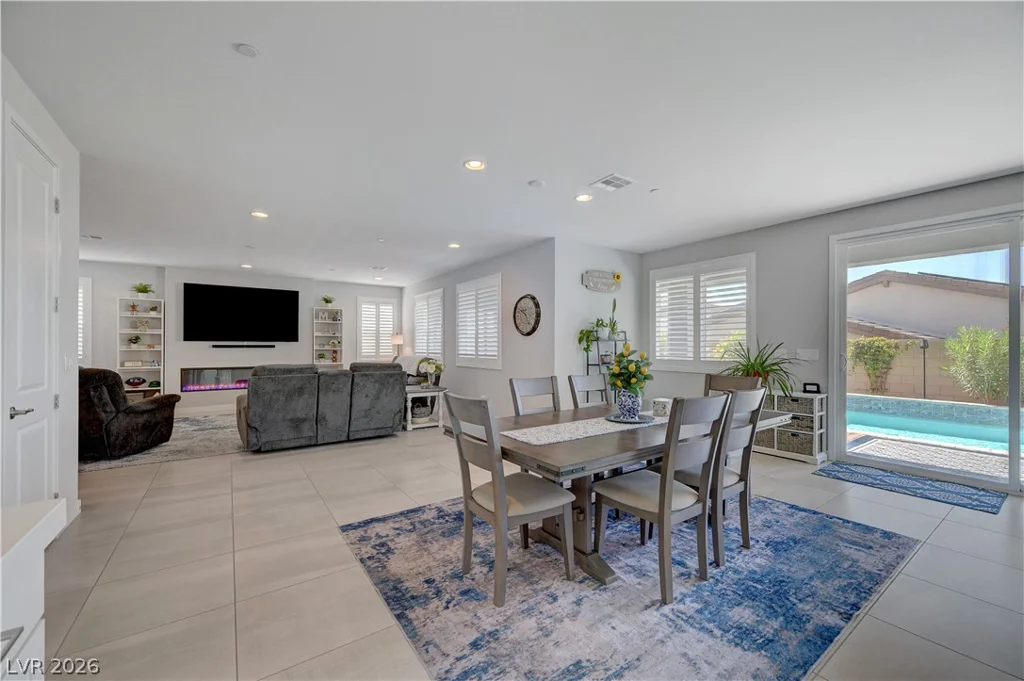 10401 Wedgedale, Las Vegas, NV 89166