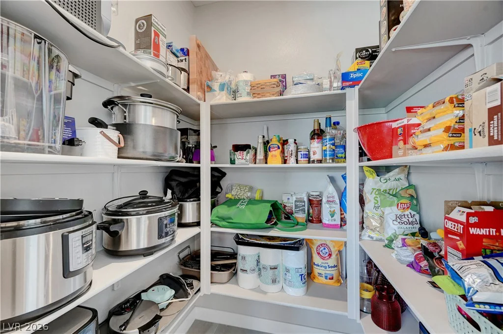 10401 Wedgedale, Las Vegas, NV 89166
