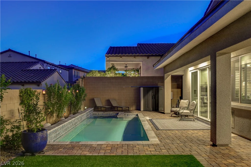 10401 Wedgedale, Las Vegas, NV 89166