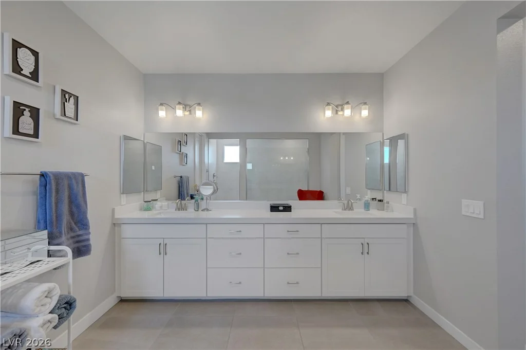 10401 Wedgedale, Las Vegas, NV 89166