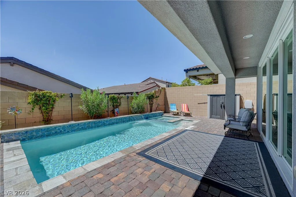 10401 Wedgedale, Las Vegas, NV 89166