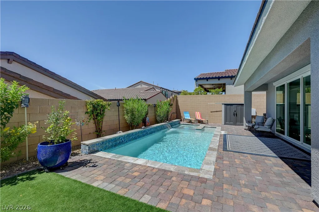 10401 Wedgedale, Las Vegas, NV 89166