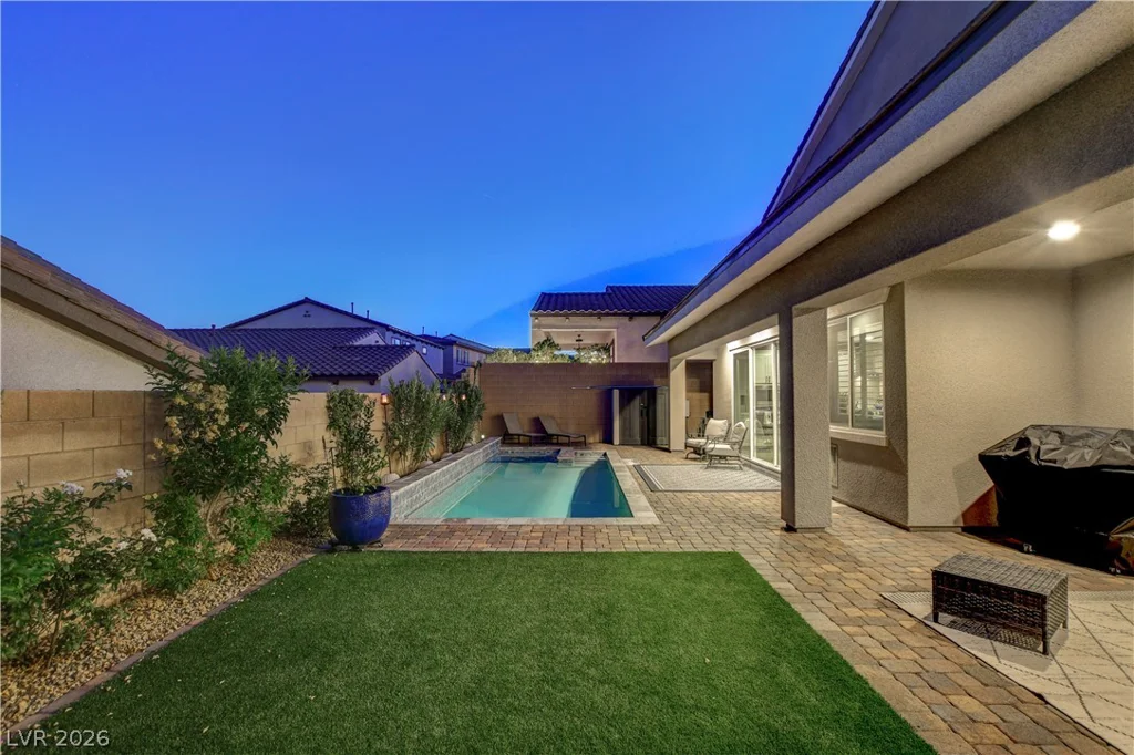 10401 Wedgedale, Las Vegas, NV 89166