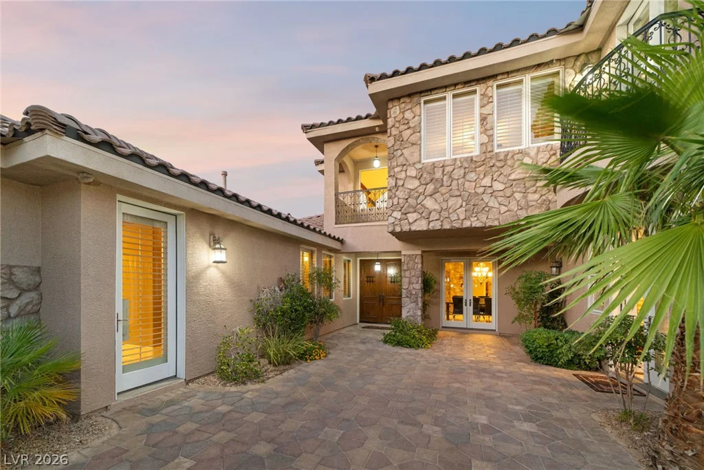 208 Levi, Las Vegas, NV 89183