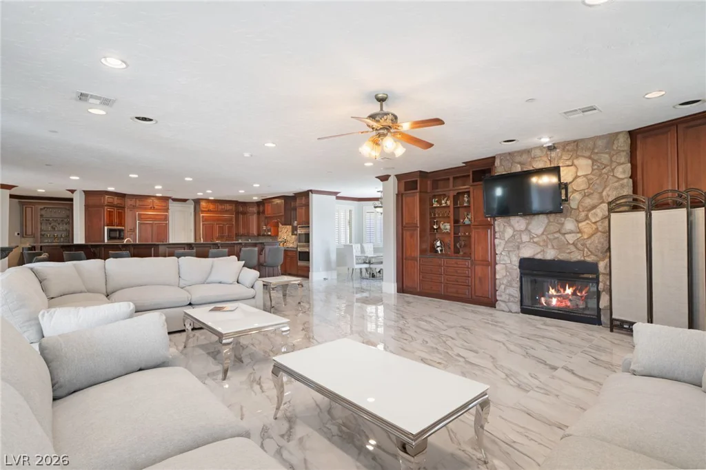 208 Levi, Las Vegas, NV 89183