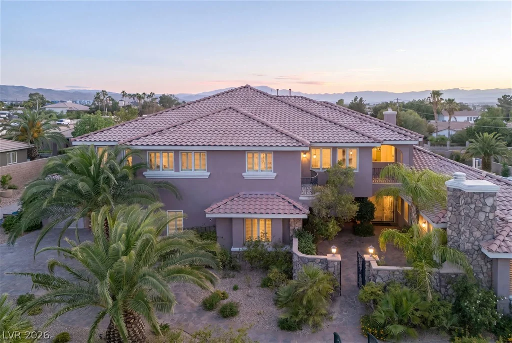 208 Levi, Las Vegas, NV 89183