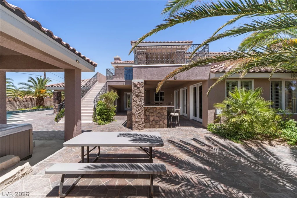 208 Levi, Las Vegas, NV 89183