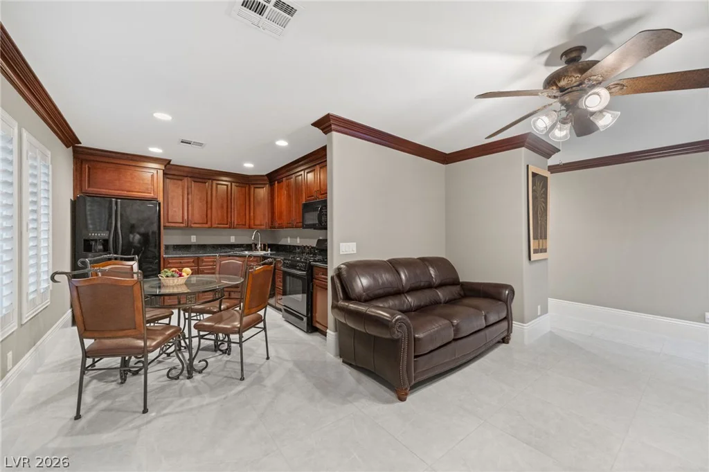 208 Levi, Las Vegas, NV 89183